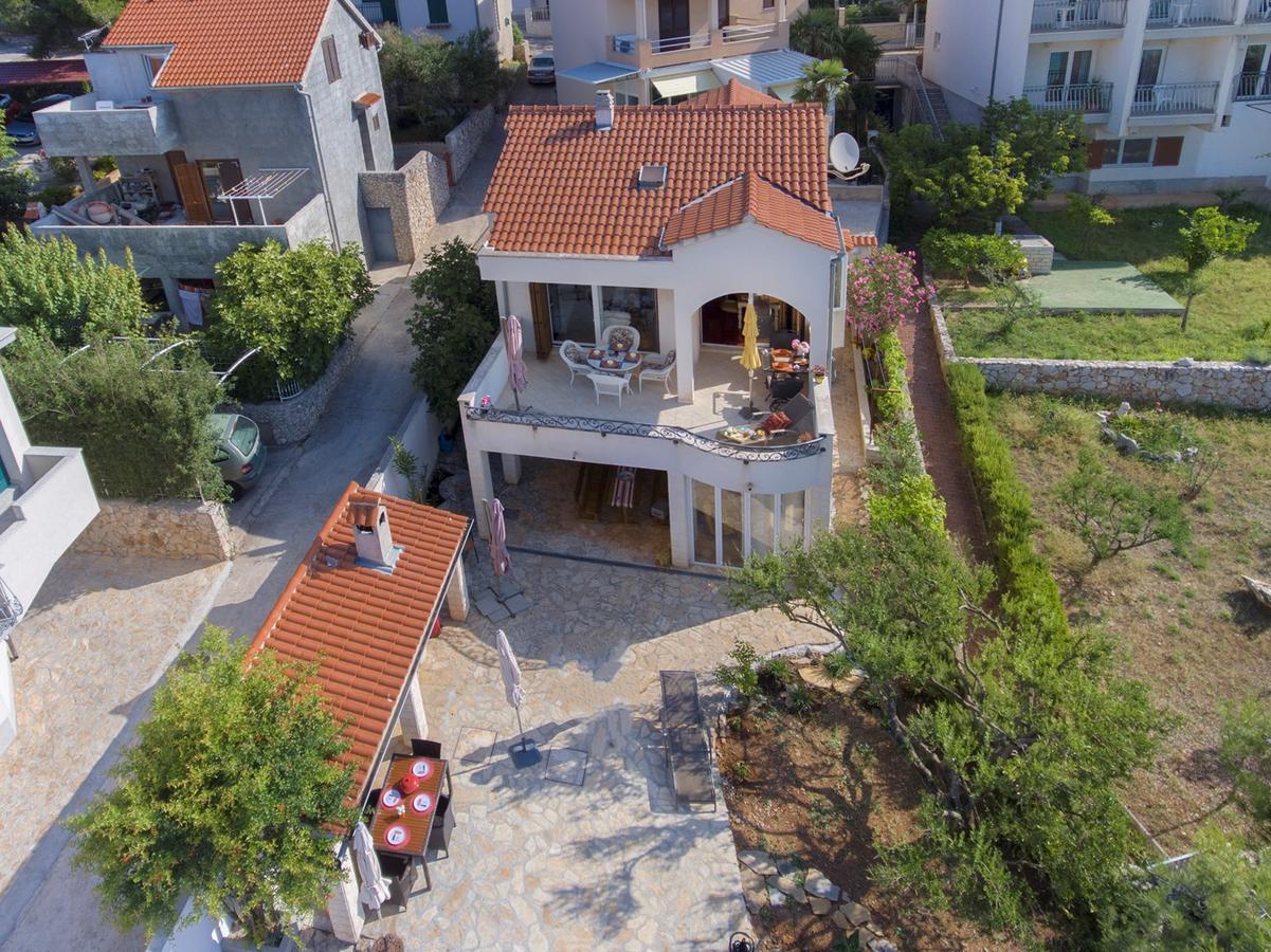 Sea Breeze - Front Sea Apartment Žaborić Exteriér fotografie